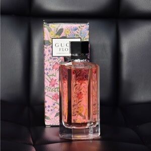 Gucci Pink Floral Fragrance Bottle